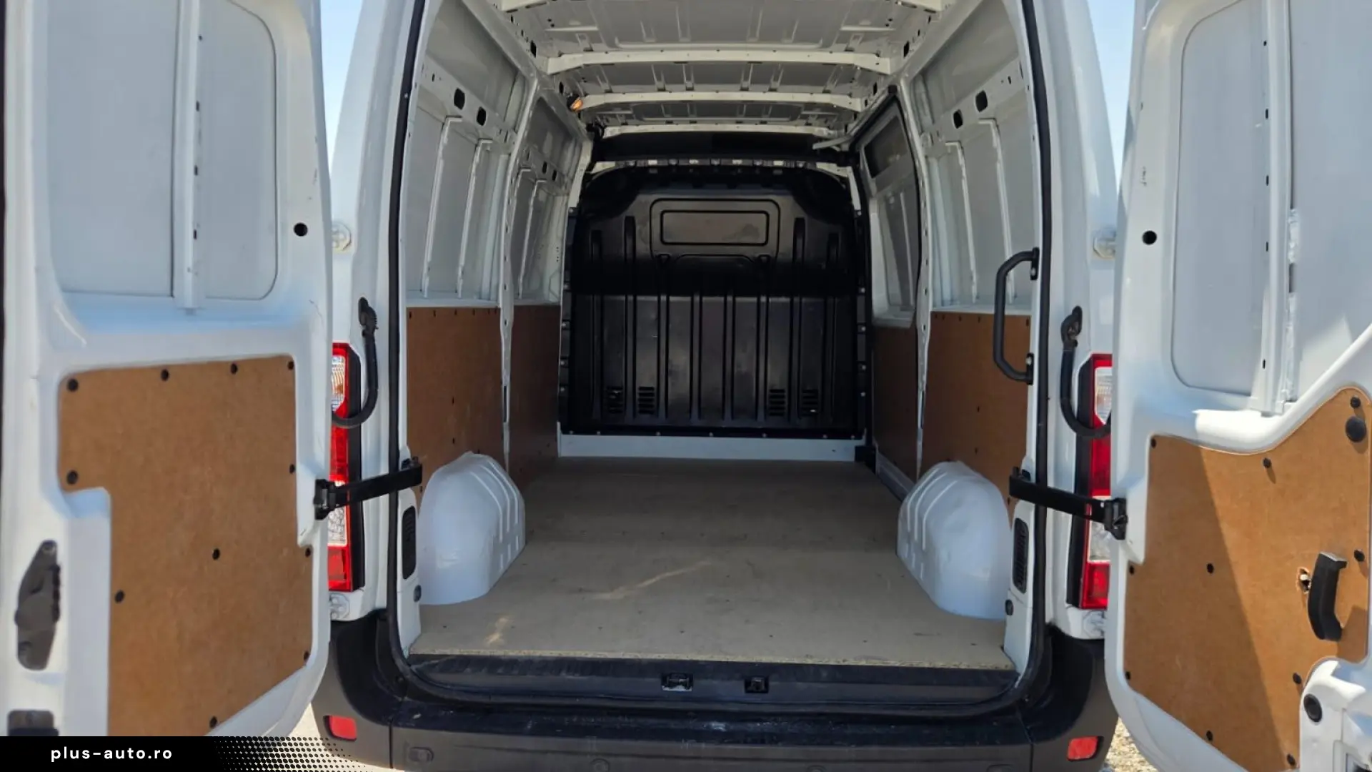 RENAULT NEW MASTER L2H2