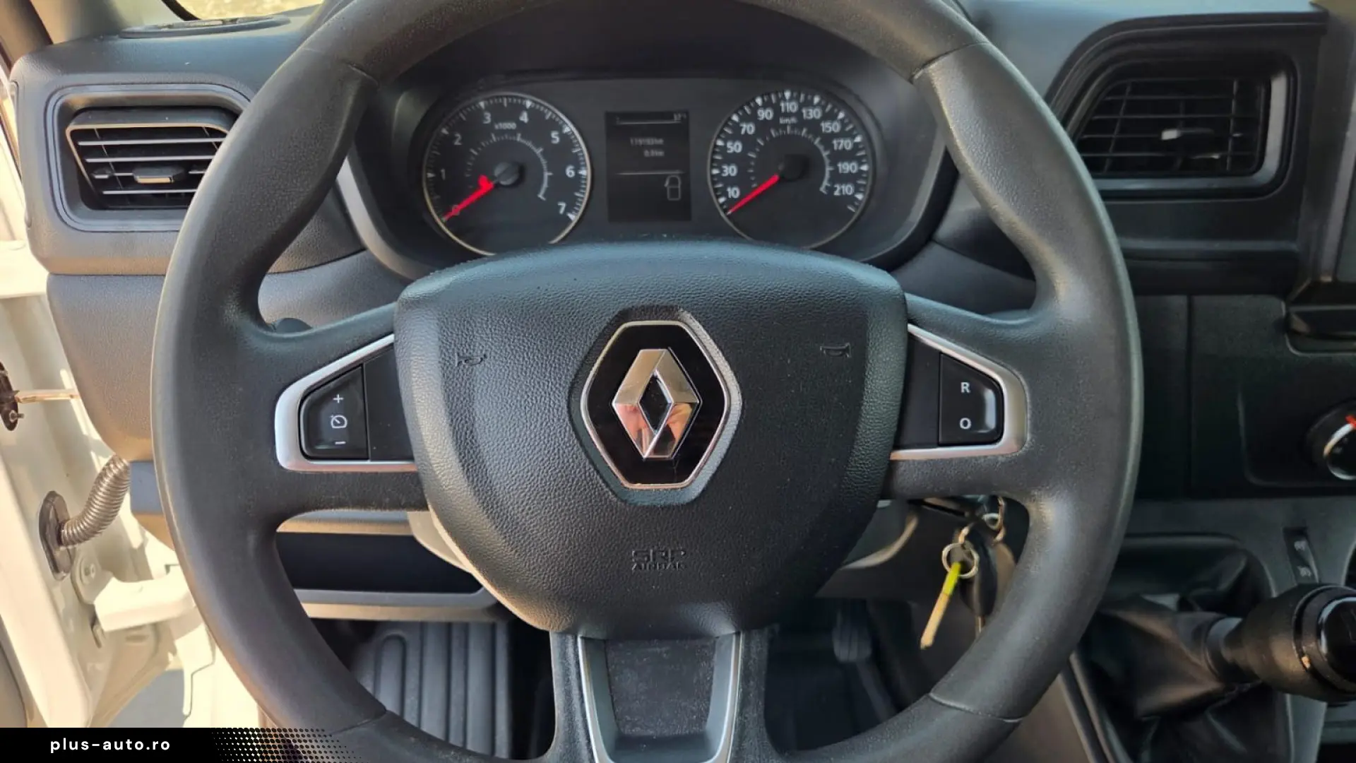 RENAULT NEW MASTER L2H2