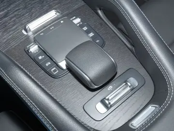 MERCEDES-BENZ GLE 350 de 4M AMG