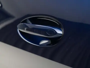 BMW M440I