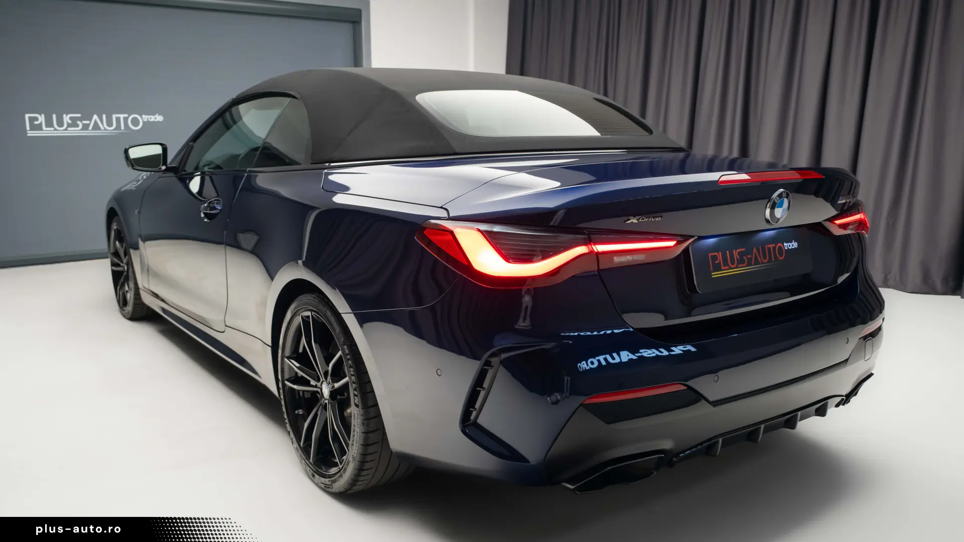 BMW M440I