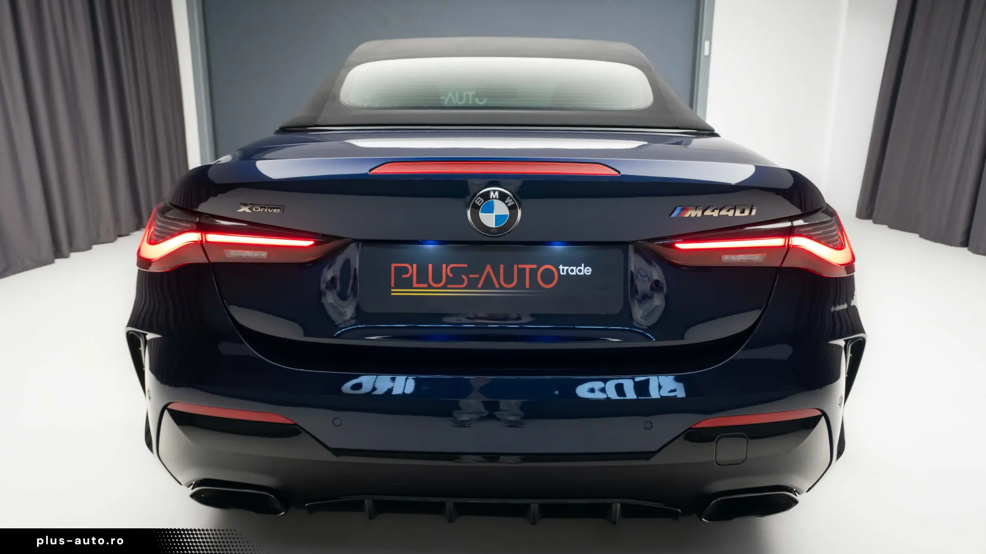 BMW M440I