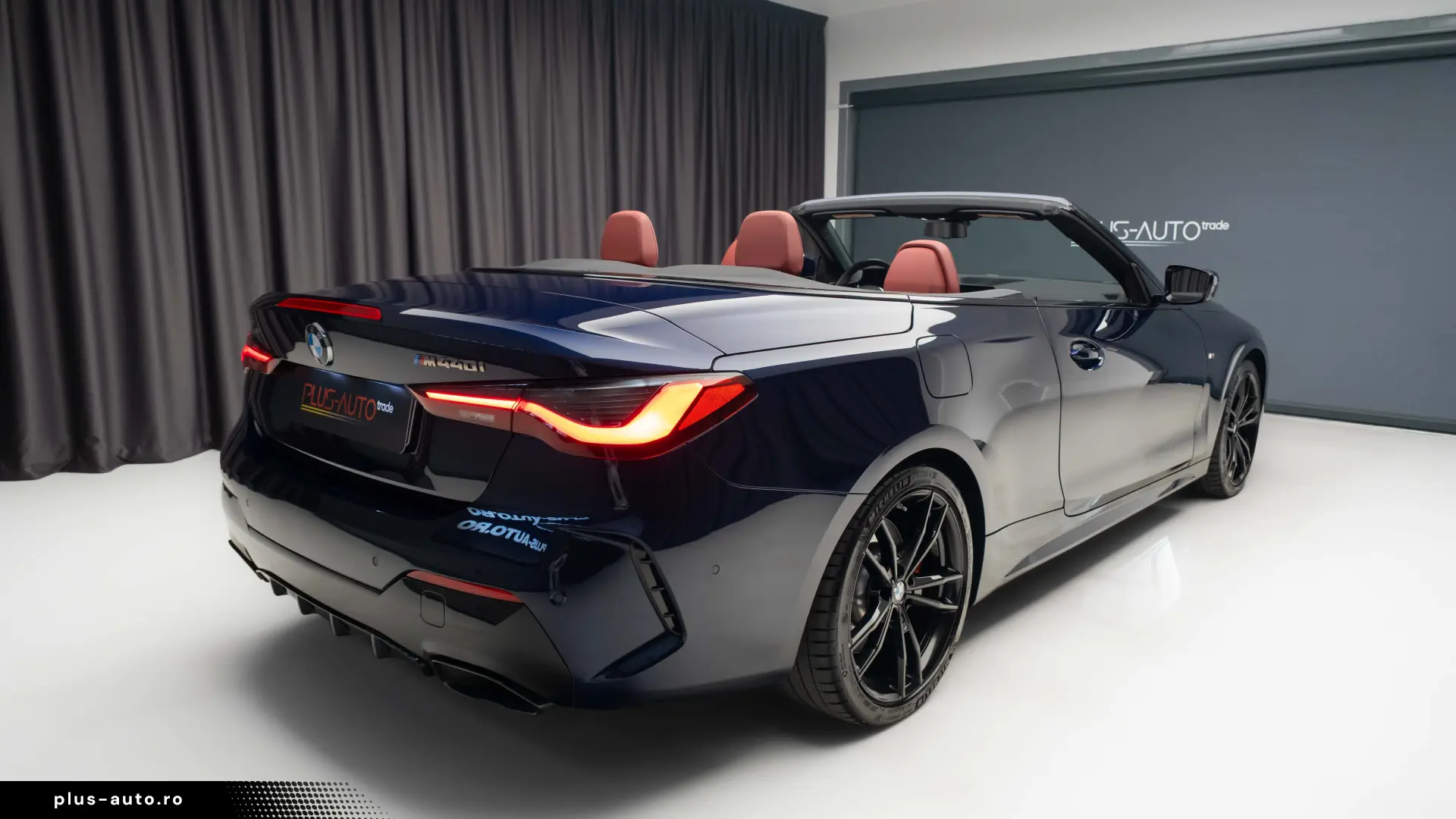 BMW M440I