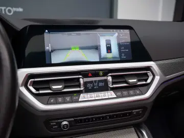 BMW M440I