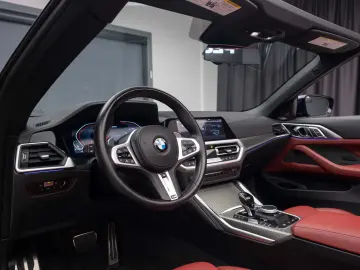 BMW M440I