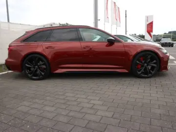 AUDI RS 6 Avant RS-SPORTAGA STANDHZG PANO 360  280KMH