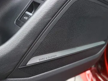 AUDI RS 6 Avant RS-SPORTAGA STANDHZG PANO 360  280KMH