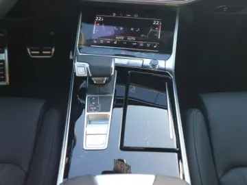 AUDI RS 6 Avant performance RS-SPORTAGA STHZ 360  ACC