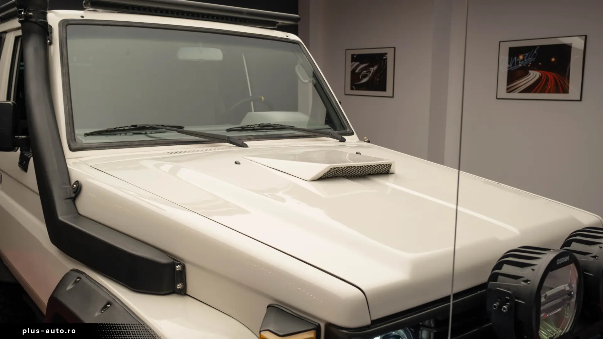 Toyota Land Cruiser J70