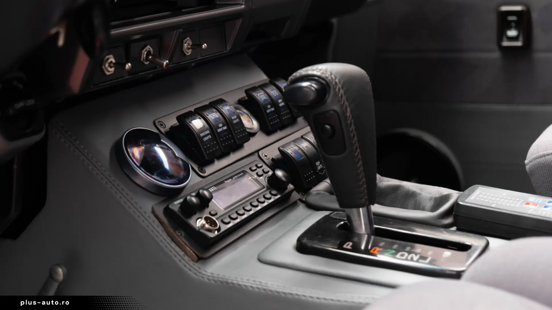 Toyota Land Cruiser J70