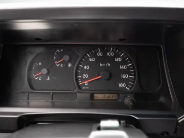 Toyota Land Cruiser J70
