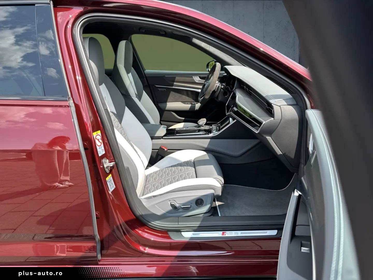 AUDI RS 6 Avant Exclusive Keramik Pano AHK StHz 305 H