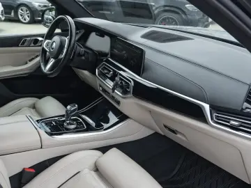 BMW x5 x-Drive