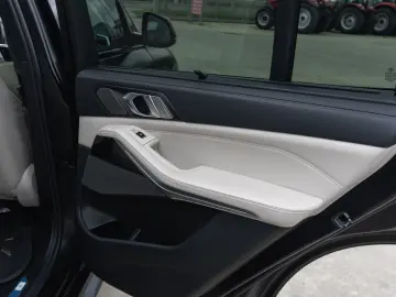 BMW x5 x-Drive