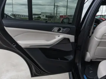 BMW x5 x-Drive