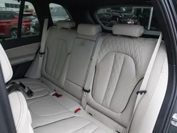 BMW x5 x-Drive