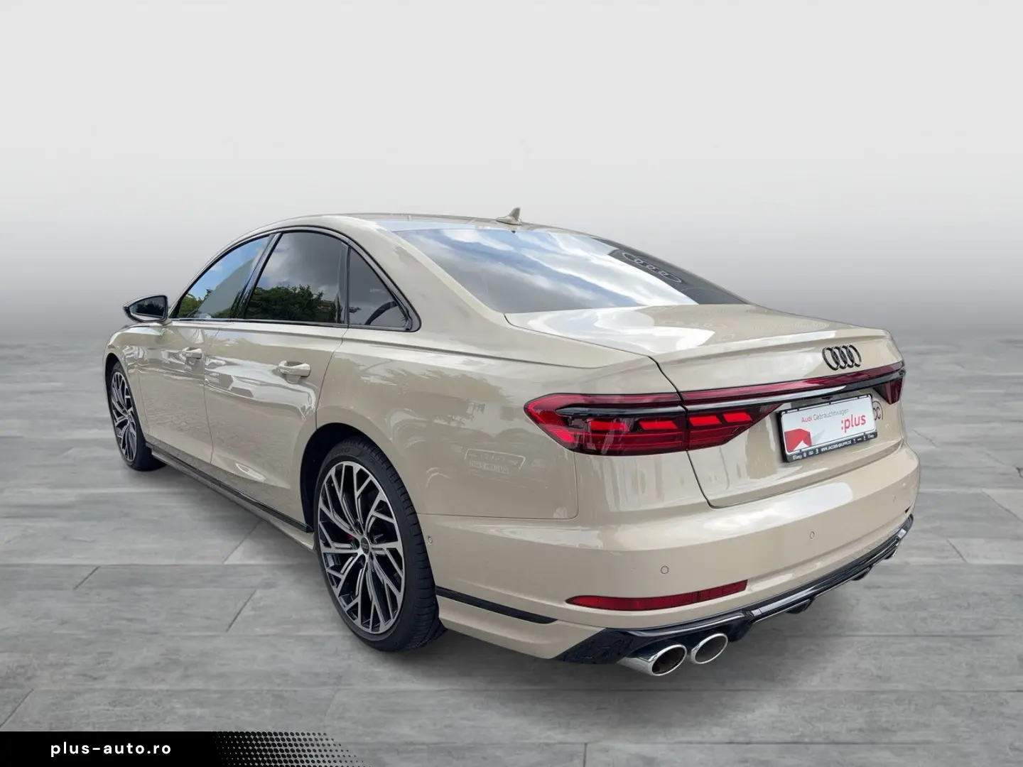 AUDI S8 Individual Black  189UPE Digi Matrix Volllede