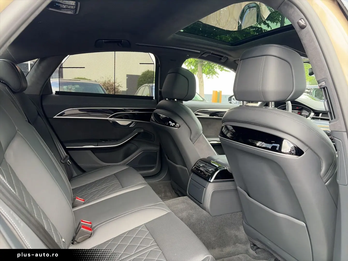 AUDI S8 Individual Black  189UPE Digi Matrix Volllede