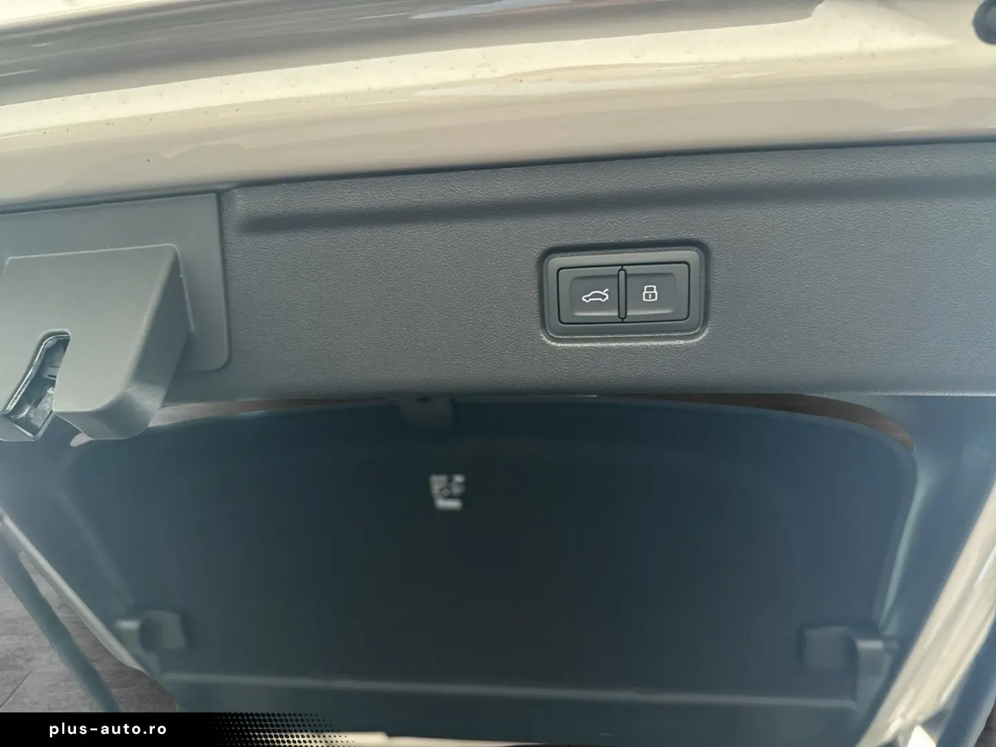 AUDI S6 e-tron Sportback quattro B&O AHK 360 CAM LM21
