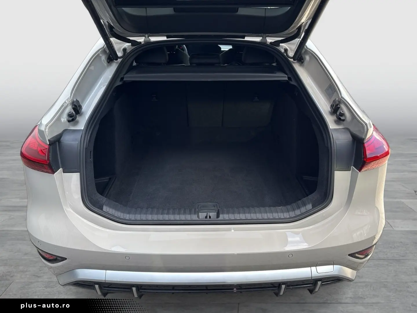 AUDI S6 e-tron Sportback quattro B&O AHK 360 CAM LM21
