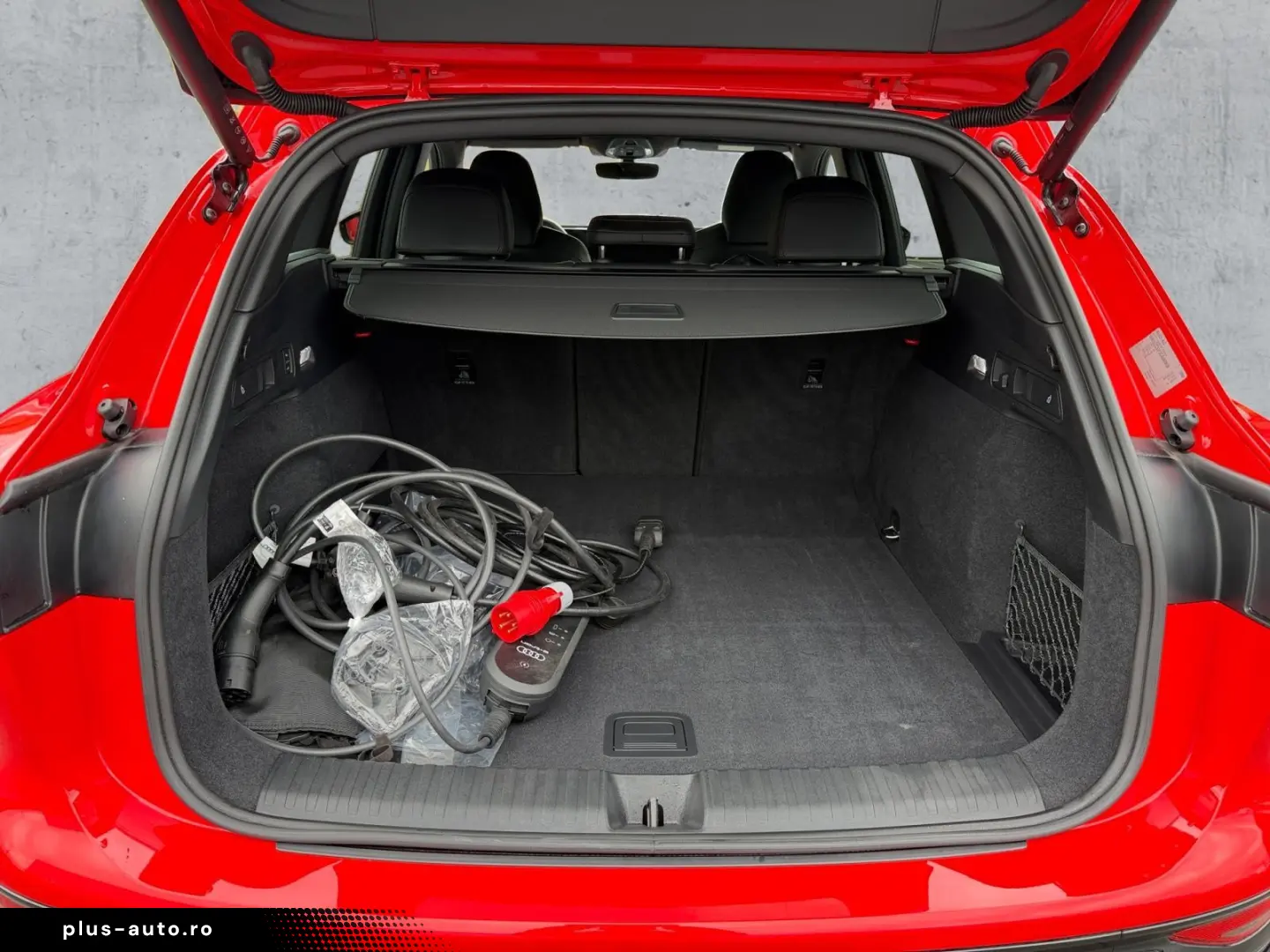 AUDI SQ6 e-tron QU MATRIX NAV HuD B&O ACC AIR PANO 21