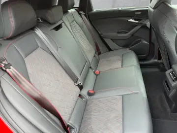 AUDI SQ6 e-tron QU MATRIX NAV HuD B&O ACC AIR PANO 21