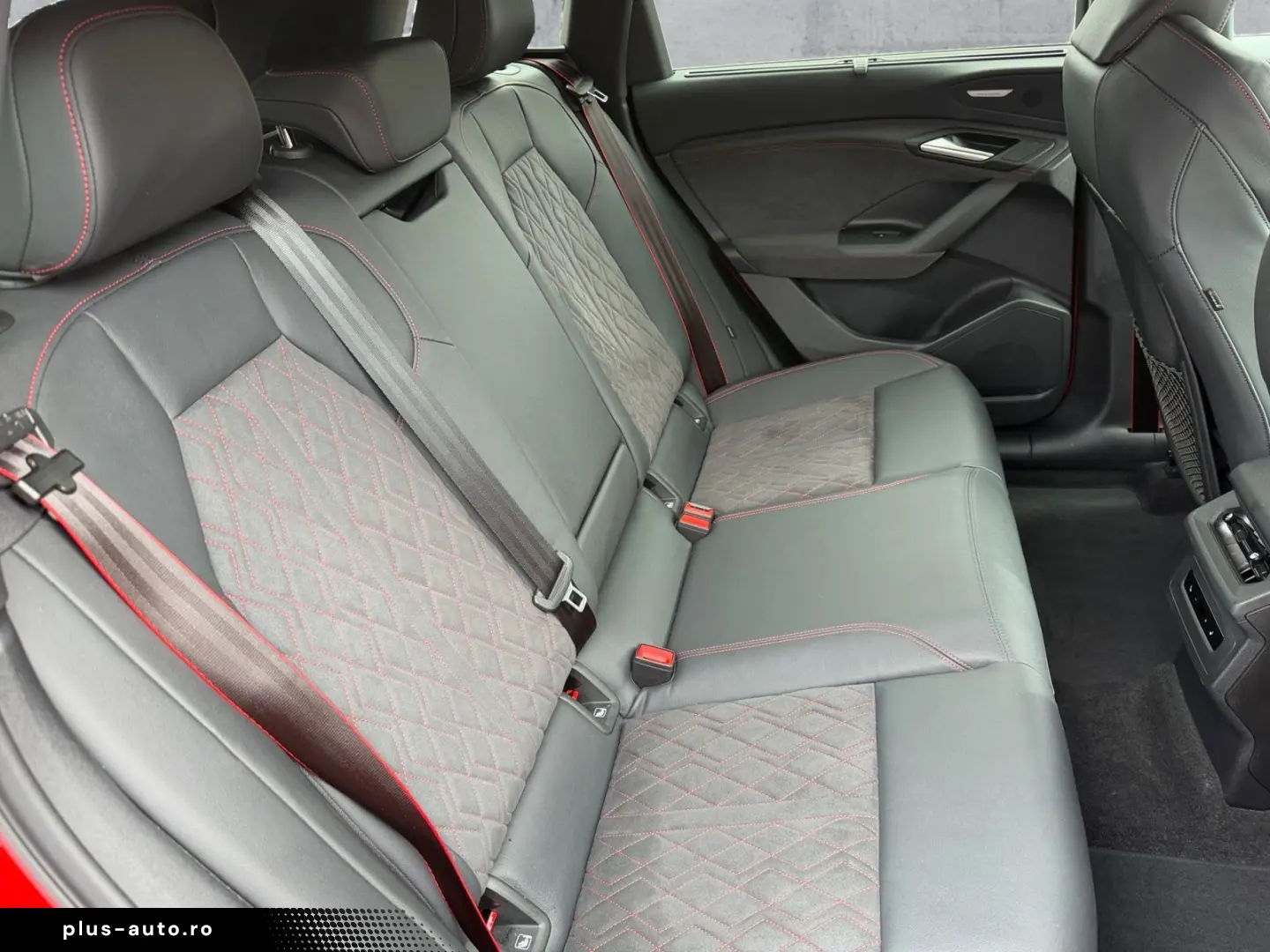 AUDI SQ6 e-tron QU MATRIX NAV HuD B&O ACC AIR PANO 21