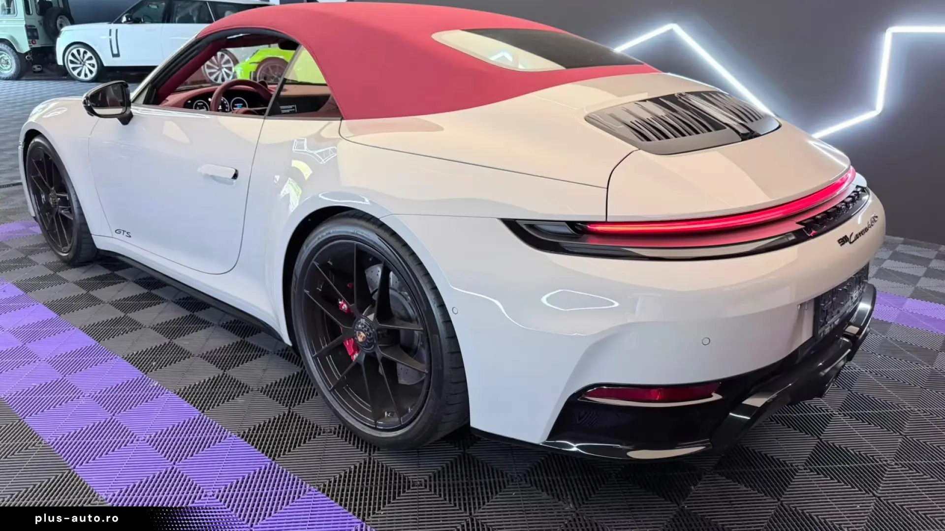 Porsche 992 Carrera 4 GTS Cabriolet- Lift- Burmester