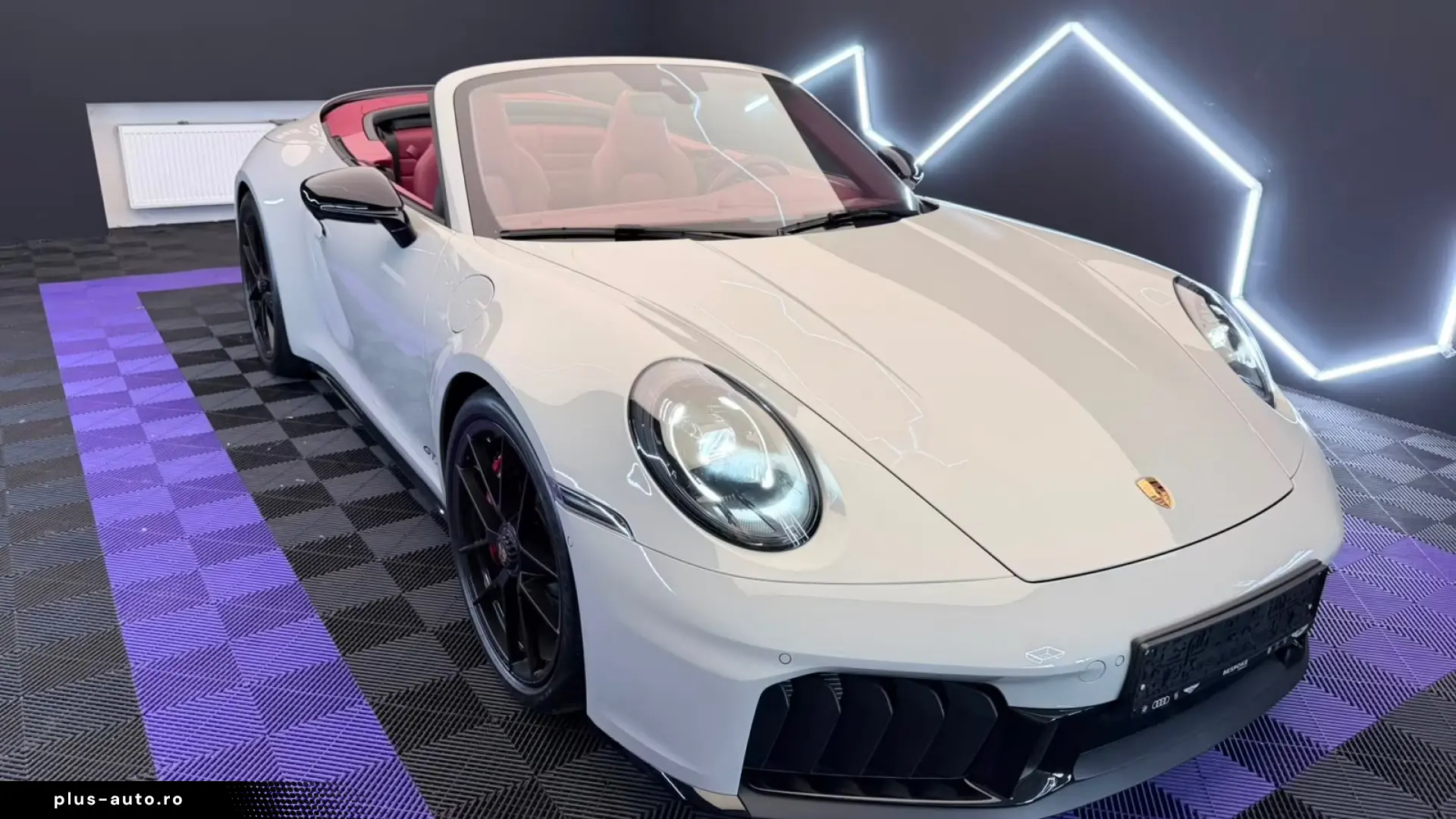 Porsche 992 Carrera 4 GTS Cabriolet- Lift- Burmester