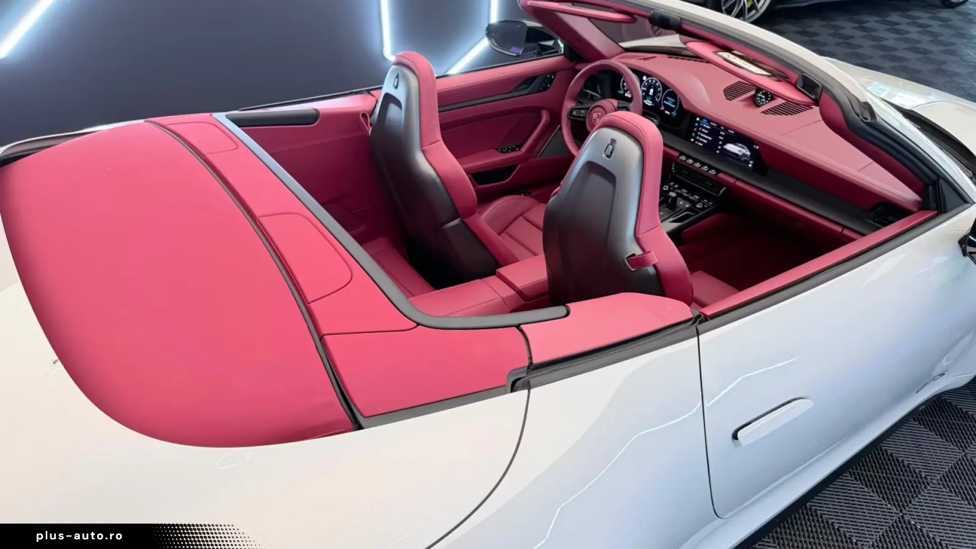 Porsche 992 Carrera 4 GTS Cabriolet- Lift- Burmester