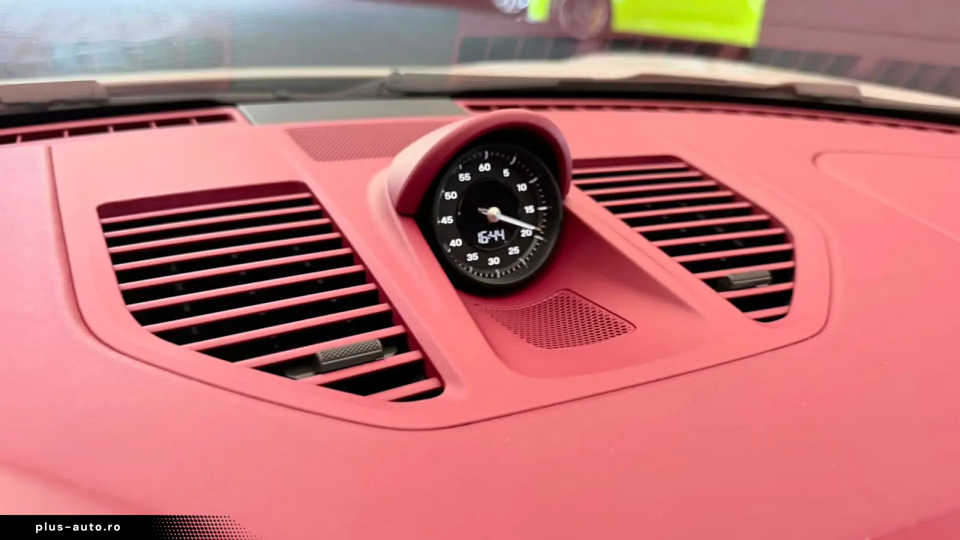 Porsche 992 Carrera 4 GTS Cabriolet- Lift- Burmester