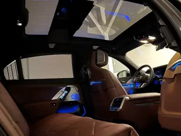 BMW 750e xDrive Pure Excellence