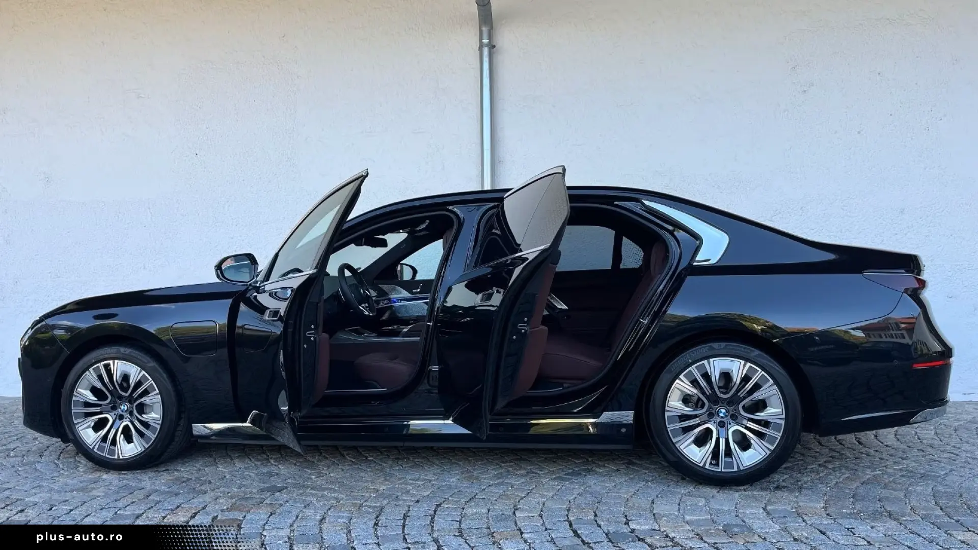 BMW 750e xDrive Pure Excellence