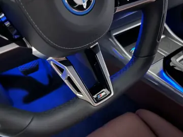BMW 750e xDrive Pure Excellence