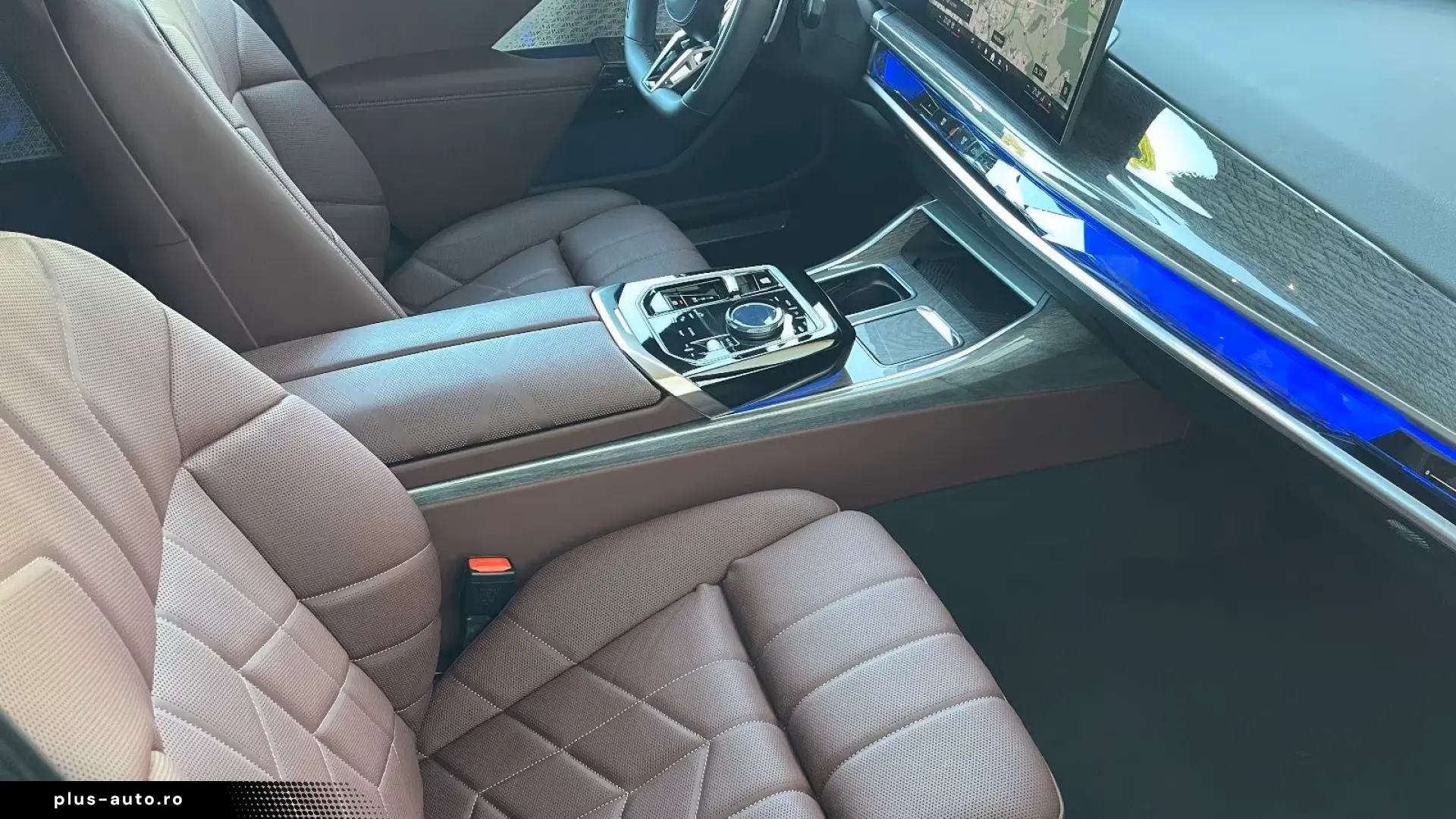 BMW 750e xDrive Pure Excellence