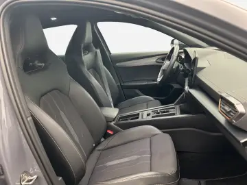 Cupra Formentor VZ 1.4 TSI e-HYBRID