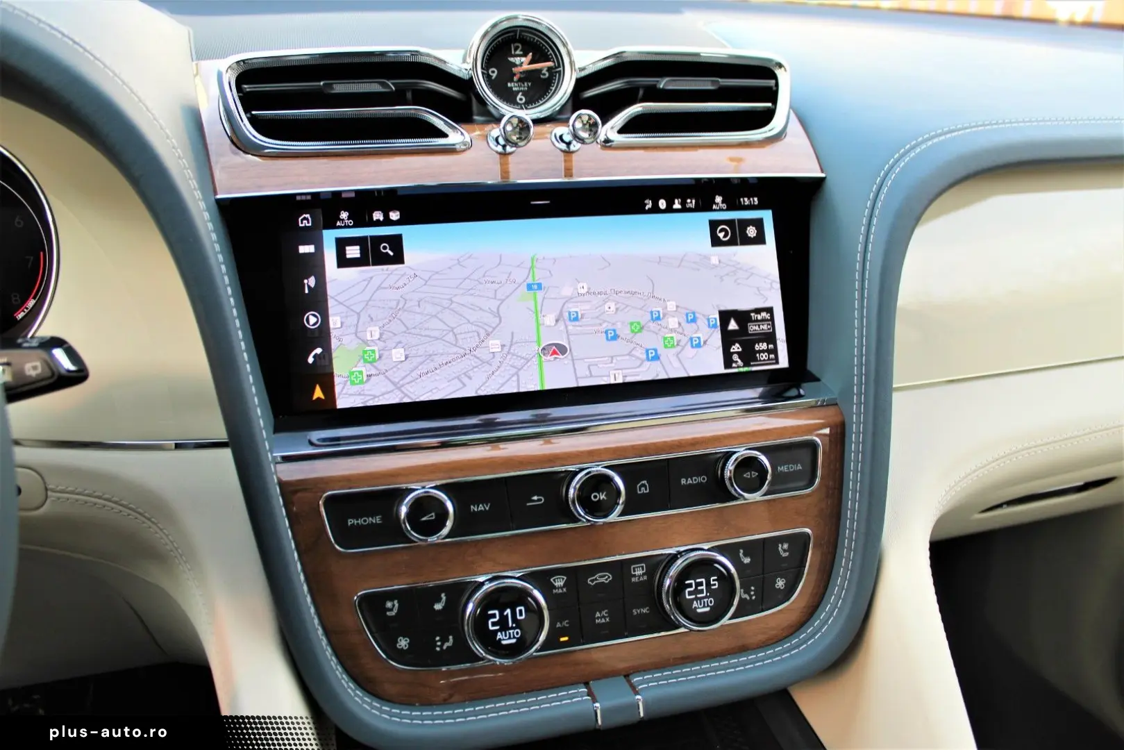 BENTLEY Bentayga 4.0 V8 EWB AZURE FIRST EDITION NAIM