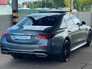MERCEDES-BENZ S 400 d 4M LANG AMG-LINE PANO DISTRONI…