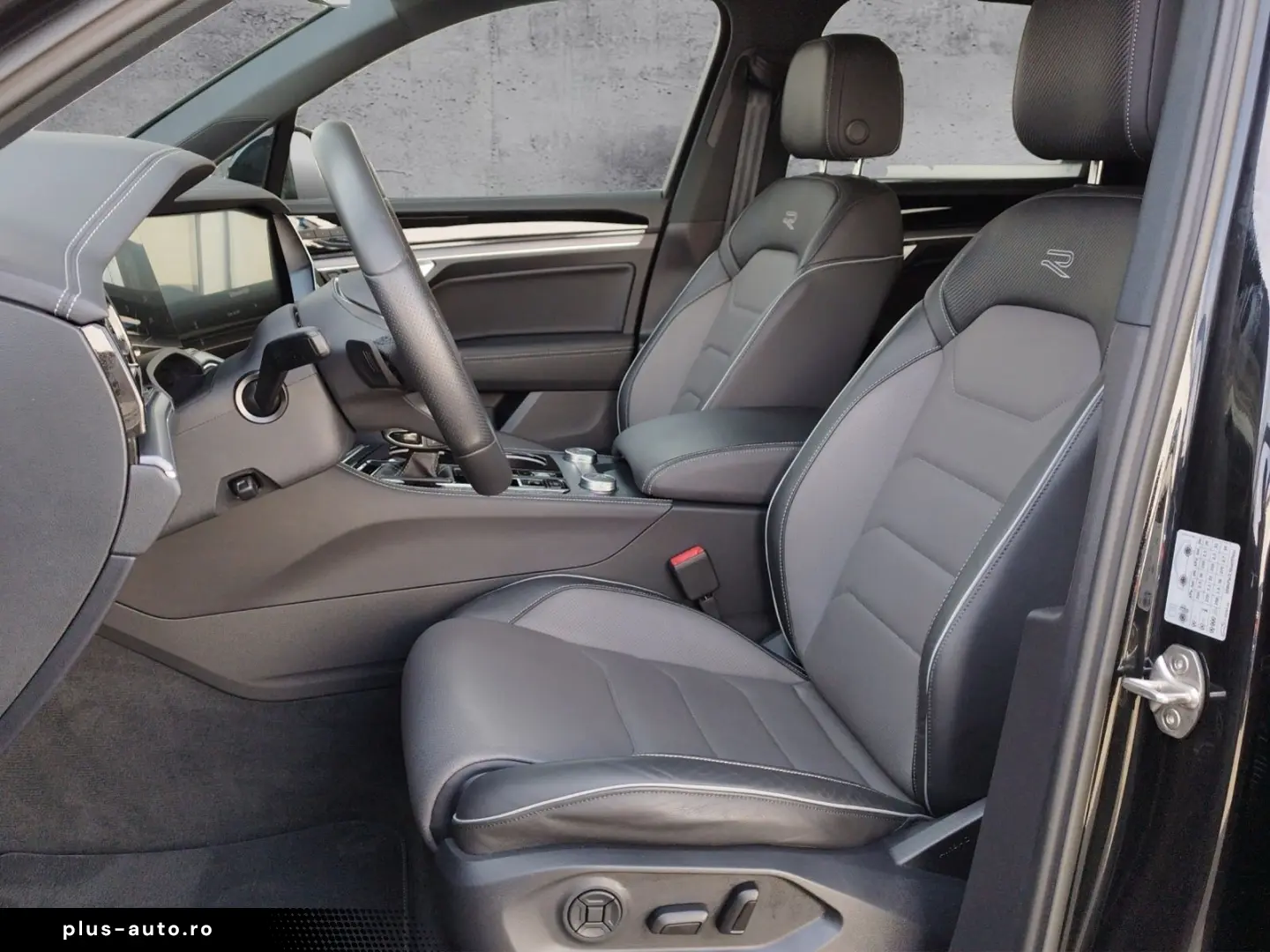 VW Touareg 3.0 TDI 4M R-LINE AHK MATRIX KEYLESS