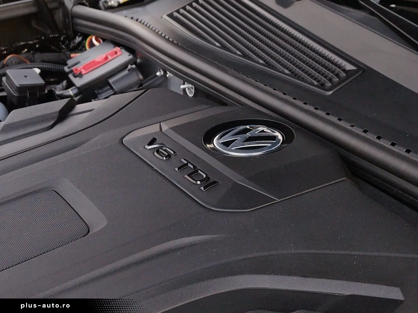VW Touareg 3.0 TDI 4M R-LINE AHK MATRIX KEYLESS