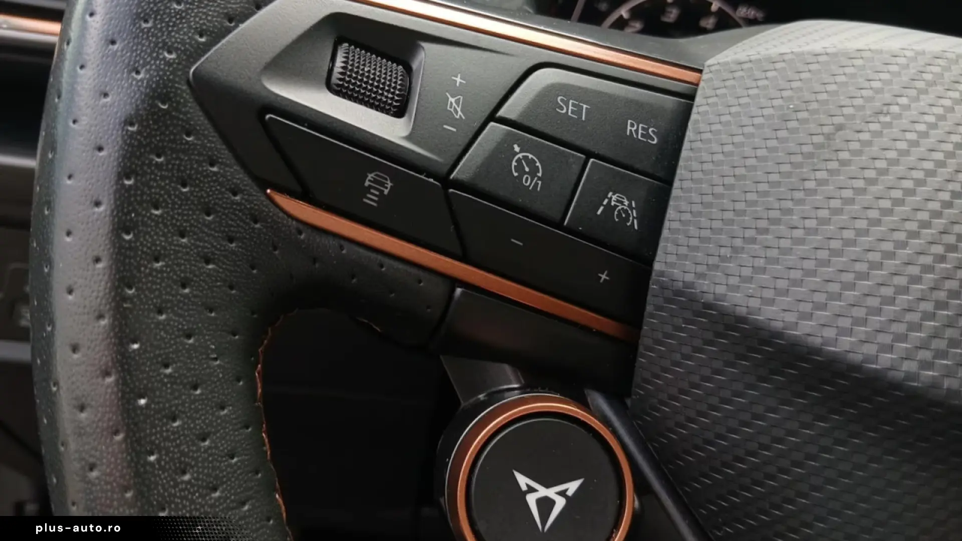 Cupra Formentor 2.5 TSI 4D VZ5 Century Edition 069 of 222