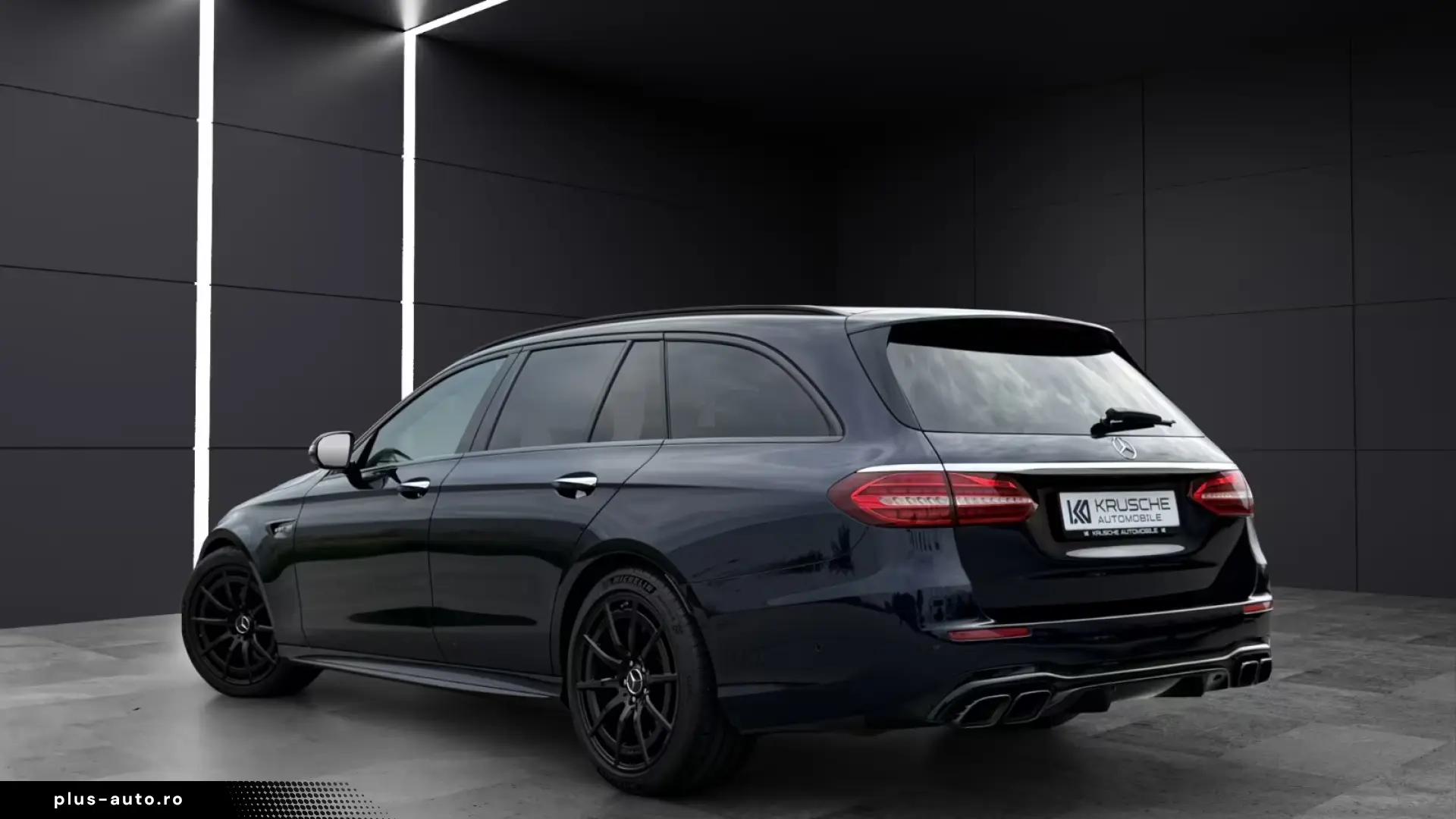 Mercedes-Benz E 63s AMG Designo
