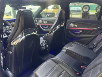 Mercedes-Benz E 63 S AMG 4Matic  BURM
