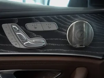 Mercedes-Benz E63S AMG  DRIVERS-PACK. PERF.EXHAUST BURM