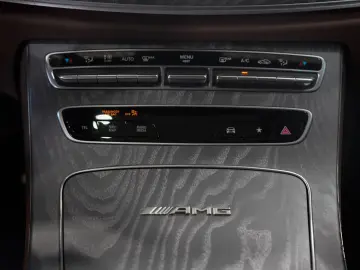 Mercedes-Benz E63S AMG  DRIVERS-PACK. PERF.EXHAUST BURM