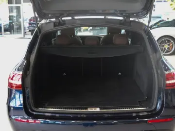 Mercedes-Benz E63S AMG  DRIVERS-PACK. PERF.EXHAUST BURM