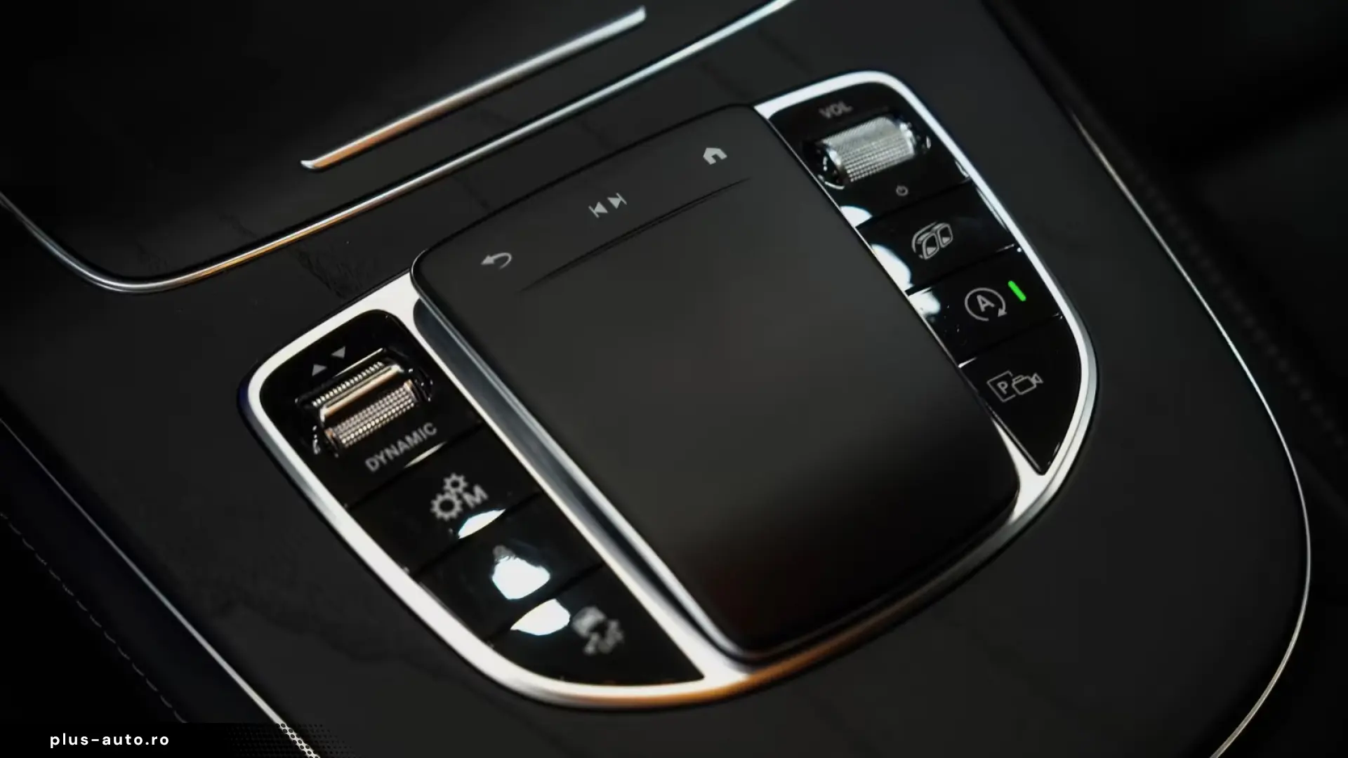 Mercedes-Benz E 63s AMG 4M PERF-EXSHAUST BURM