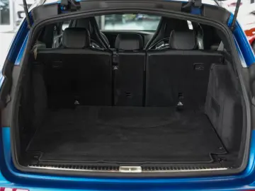 Mercedes-Benz E 63s AMG 4M PERF-EXSHAUST BURM