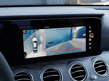 Mercedes-Benz E 63 S AMG 4M  GRAIL PANO 360  HUD ACC