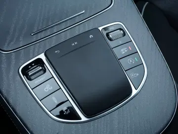 Mercedes-Benz E 63 S AMG 4M  GRAIL PANO 360  HUD ACC